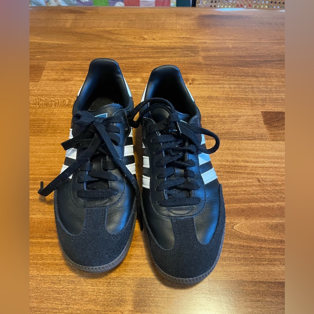 Adidas Samba - Black - 7.5 (fits size 8)